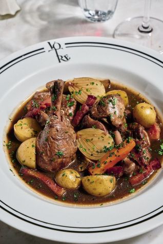 Coq au Vin do Votre Brasserie • Lago Fundaro