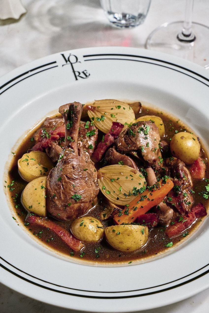 Coq au Vin do Votre Brasserie • Lago Fundaro