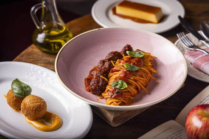 Nonna Rosa - Spaghetti e Polpetta • Mário Rodrigues